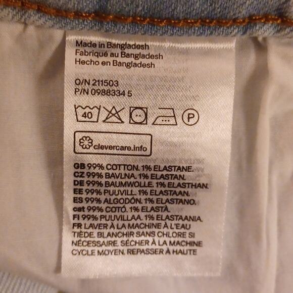 H&M Light Wash Comfort Stretch Straight Leg High Waist Denim Jeans. - Picture 14 of 16